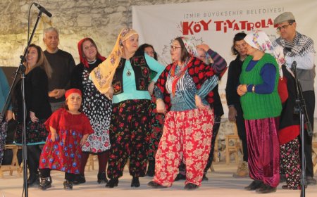 KÖY TİYATROLARI YENİDEN SEYİRCİYLE BULUŞUYOR