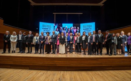 KADINLAR İÇİN TEMSİLDE EŞİTLİK VURGUSU