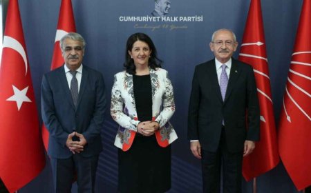 MURAT YETKİN ALTILI MASA KULİSLERİNDE KONUŞULAN ANKETİ YAZDI:KILIÇDAROĞLUNUN OYU  TEK BAŞINA  YÜZDE 58 Mİ?