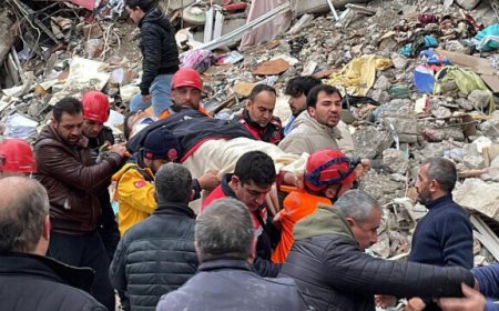 KANDİLLİ RASATHANESİ MÜDÜRÜ :6 ÜZERİNDE ARTÇI DEPREMLERİ YAŞAYABİLİRİZ