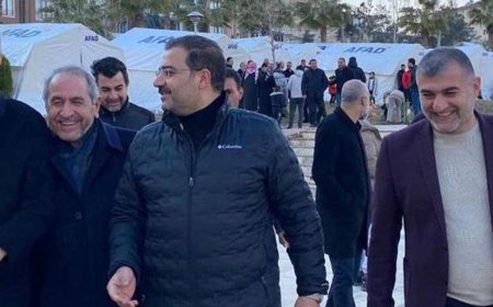 AKP'LİLERİN KEYFİ YERİNDE! BU NEYİN NEŞESİ ?