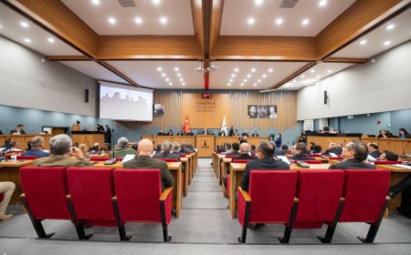 CHP VE  İYİ PARTİLİ MECLİS ÜYELERİ HUZUR HAKLARINI DEPREMZEDELER İÇİN BAĞIŞLADI