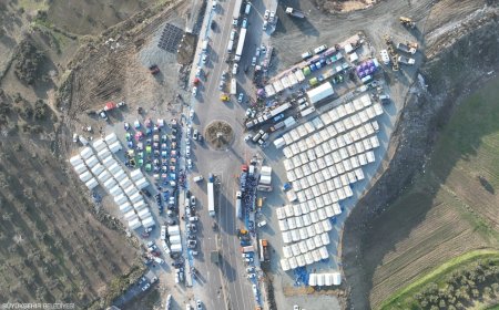 İZMİR'DEN AFET BÖLGESİNE DESTEK YAĞIYOR