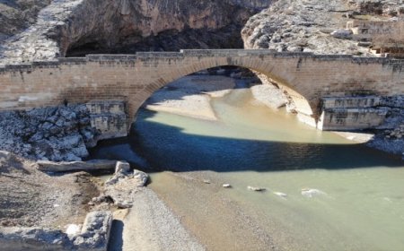 1800 YILLIK CENDERE KÖPRÜSÜ DEPREMDE AYAKTA KALDI