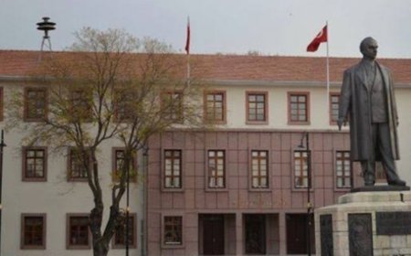 MALATYA VALİLİĞİ'NDEN İDARİ İZİN AÇIKLAMASI