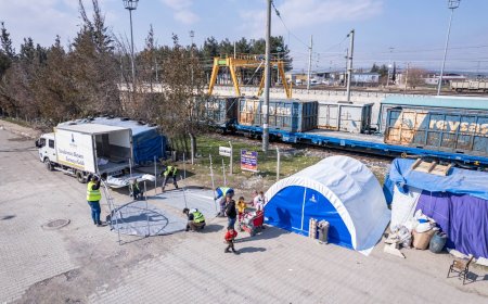 BÜYÜKŞEHİR EKİPLERİ KAHRAMANMARAŞ'TA 142 SOBALI ÇADIR KURDU