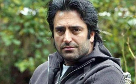 DEPREM BÖLGESİNDE OLAN MAHSUN KIRMIZIGÜL,FIRSATÇILARA İSYAN ETTİ :'ALLAH BELANIZI VERSİN'