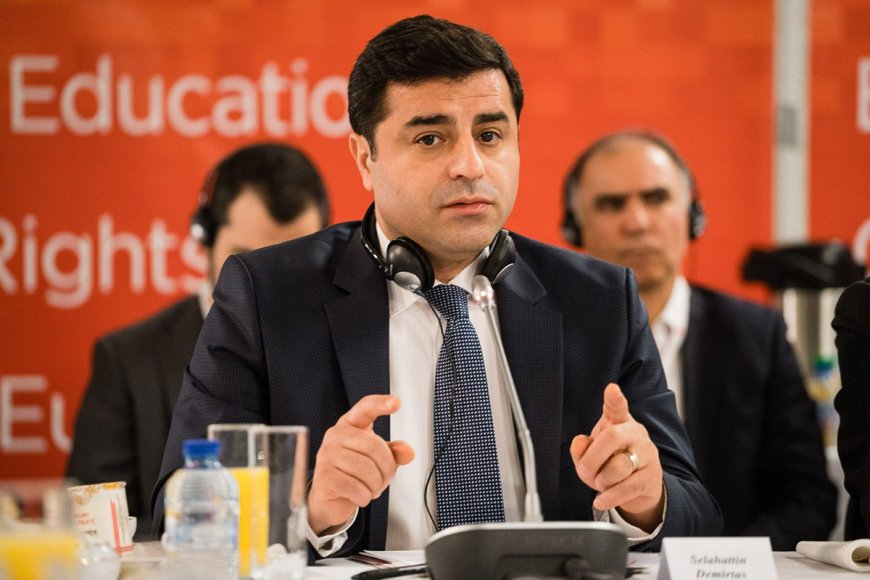 Demirtaş: 'Özellikle yurtdışındaki halkımız Suriye ve Rojava bölgesine de yardım göndermeli