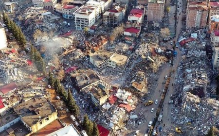 DEPREMDE YAŞAMINI YİTİRENLERİN SAYISI 47 BİN 932'YE YÜKSELDİ