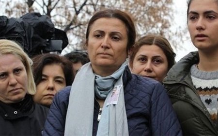 İSMAİL SAYMAZ: CHP, TAHİR ELÇİ’NİN EŞİ TÜRKAN ELÇİ’YE DİYARBAKIR MİLLETVEKİLLİĞİ TEKLİFİNDE BULUNDU