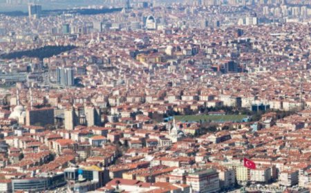 İSTANBUL’DA DEPREMDE EN ÇOK SARSILMASI BEKLENEN 8 İLÇEYİ AÇIKLADI