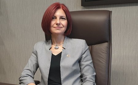 CHP'Lİ EMECAN: KONTEYNER KENT YOK; ÇAY, ŞEKER, TUVALET YOK, NEREDE BU 115 MİLYAR TL?