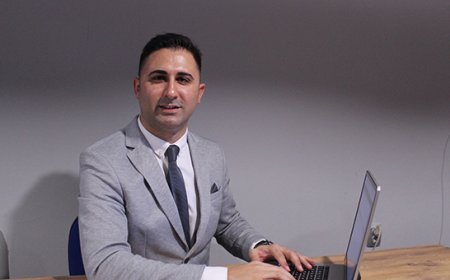 İZMİR’DE 35 YAŞINDAKİ KAZIM YEVİMLİ MİLLETVEKİLLİĞİ YOLUNDA!