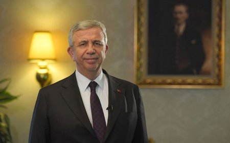 MANSUR YAVAŞ, GENÇLERE SESLENDİ: BU BİRLİKTELİĞİ KURACAĞINIZDAN ÜMİTKÂRIM