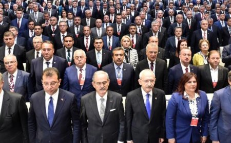 CHP'Lİ BELEDİYE BAŞKANLARI TOPLANDI: 'BUGÜNDEN İTİBAREN SAHADAYIZ'