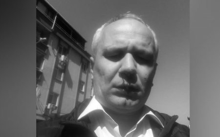 İLAHİYATÇI YAZAR CEMİL KILIÇ'A SOPALI-TEKBİRLİ SALDIRI: EVİMİN ÖNÜNDE BEKLİYORLAR!