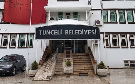 KOMÜNİST BELEDİYE İŞÇİLERİN ÇALIŞMA SAATLERİNİ DÜŞÜRÜP YÜZDE 85 ZAM YAPTI…