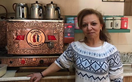 KÖYİÇİ MAHALLESİNİN ÇAYCISI GÜLHAN