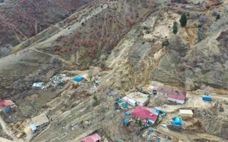 DEPREMLERİN ARDINDAN 3 BİNE YAKIN HEYELAN OLDU, 92 KİŞİ YAŞAMINI YİTİRDİ