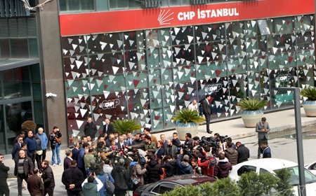 KURŞUNLARIN HEDEFİ BU KEZ CHP OLDU