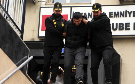 CHP İL BİNASINA SALDIRI SORUŞTURMASI : 4 ŞÜPHELİ ADLİYEYE SEVK EDİLDİ