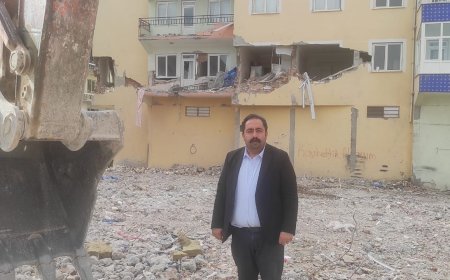 YILDIZ “LİYAKATSİZLİK YIKIMLARDA DA KENDİNİ GÖSTERİYOR.”