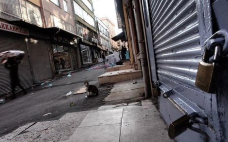 CHP'Lİ AĞBABA: 5 YILDIR İFLAS EDEN ESNAF SAYISI 44 İLİN NÜFUSUNDAN FAZLA