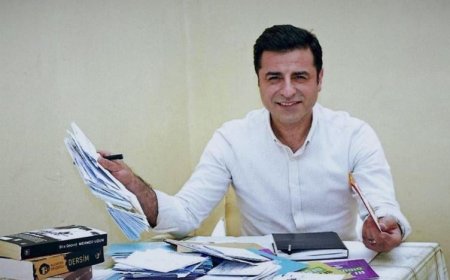 DEMİRTAŞ'TAN KILIÇDAROĞLU'NUN 'ALEVİ' VİDEOSUNA KUTLAMA