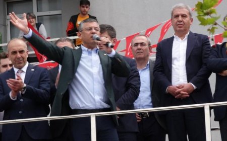 CHP'Lİ ÖZEL: ÖCALAN'I SERBEST BIRAKMA İLE İLGİLİ NE BEYANIMIZ NE DE NİYETİMİZ VAR