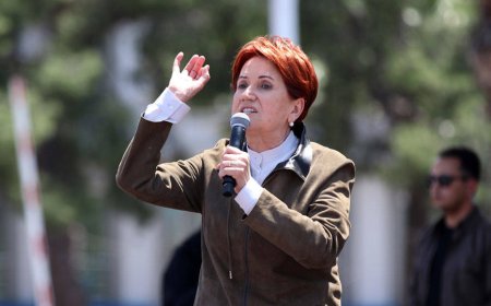 AKŞENER'DEN KADINLARA ÇAĞRI: BU SEÇİMDE SÜPÜRGENİN UCUYLA SÜPÜRECEĞİZ