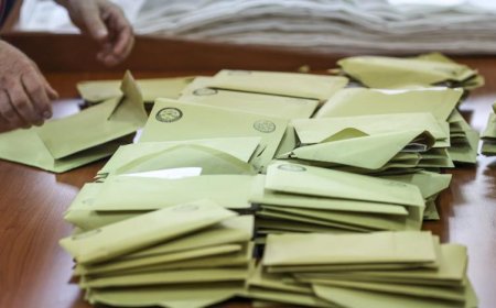 İSTANBUL'DA OY DAĞILIMI BELLİ OLDU: 1 MİLYONDAN FAZLA SEÇMEN OY KULLANMADI