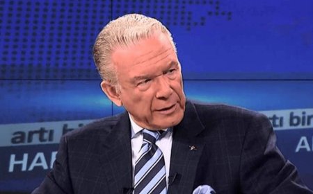 ELİNDEKİ KİMLİKLE HAYKIRDI... UĞUR DÜNDAR’DAN CANLI YAYINDA TARİHE GEÇECEK SÖZLER: 'KİMSE BİZİ APTAL YERİNE KOYMASIN!'