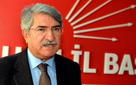 FİKRİ SAĞLAR: CHP'NİN SAĞA YASLANMA SİYASETİ ÇÖKMÜŞTÜR