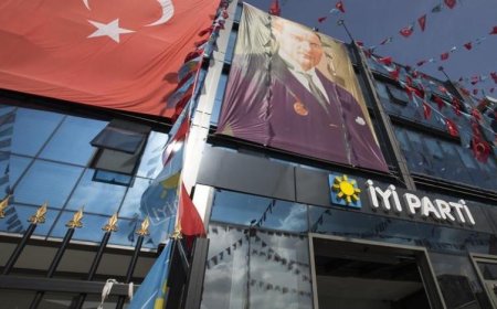 İYİP'TE KRİZ: 'YENİ BİR KADRO VE GENEL BAŞKAN ADAYI' VURGUSU