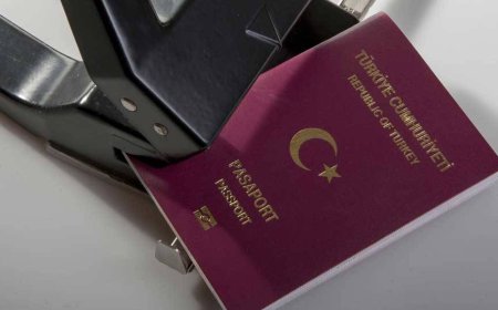 SCHENGEN KRİZİ: VİZELER 'DENETİMSİZ TÜRK VATANDAŞLIĞI VERİLMESİNDEN' REDDEDİLİYORMUŞ!