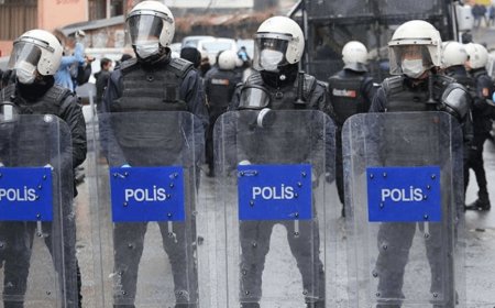 HAKKARİ VALİLİĞİ'NDEN 15 GÜNLÜK GÖSTERİ VE EYLEM YASAĞI