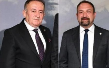 MUHALEFET İLÇE BAŞKANININ GÜMRÜKÇÜ HAYRANLIĞI