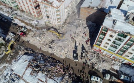 Kızılaycı müteahhide sessiz tahliye: 70 kişiye mezar olan Süeda Kent Sitesi raporunda asli kusurlu bulunmuştu