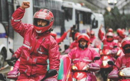 AKARYAKIT FİYATLARI MOTOKURYELERİ VURDU: KİLOMETRE BAŞINA 20 KURUŞLUK 'ZAM'