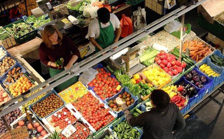 Dünyada düşüyor, bizde yükseliyor