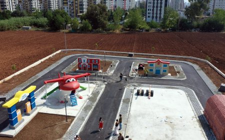 Başkan Akay, Çocuk Trafik Eğitim Parkı’nın önemli bir işlevi yerine getireceğini kaydetti.