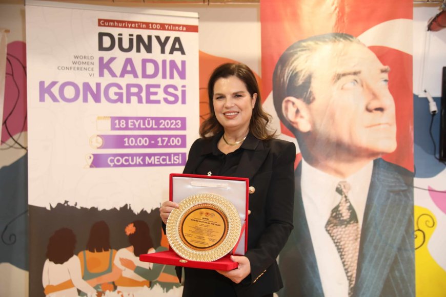 Çukurova Üniversitesi Rektörü Prof. Dr. Meryem Tuncel’e 'Yılın Kadın Rektörü' Ödülü Verildi