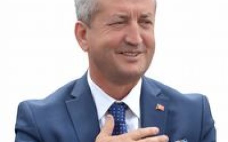 Tahir Şahin yeniden CHP'de