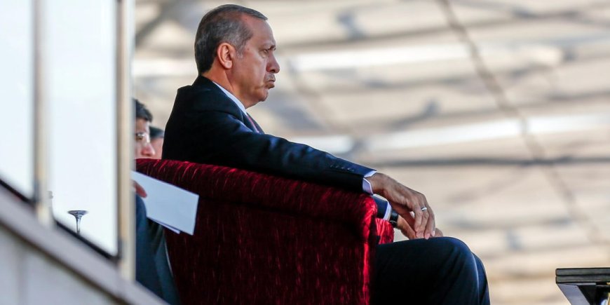 Tek aday Erdoğan, yeniden AK Parti Genel Başkanı oldu