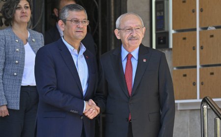Özgür Özel, devir teslim töreni öncesi Kılıçdaroğlu'nu evinde ziyaret etti