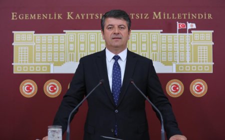 Tutdere'den 10 Kasım Mesajı