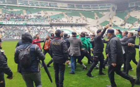 Bursaspor-Amedspor maçındaki saldırılar nedeniyle savcılık 2 taraftara 'darp davası’ açtı
