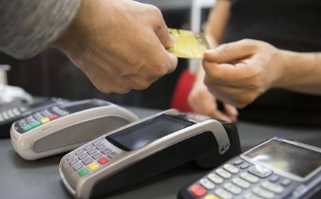 Kredi ve kredi kartı borçları rekora koşuyor