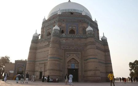 14. Yüzyılın Mimarî Şaheseri: Şah Rükn-i Alem Türbesi