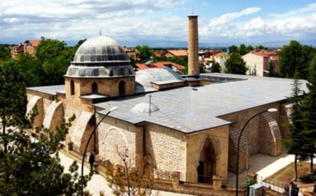 Bu caminin eşi benzeri yok